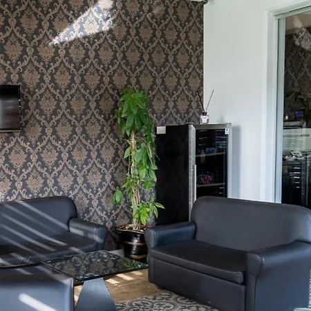 Guest house X 3*